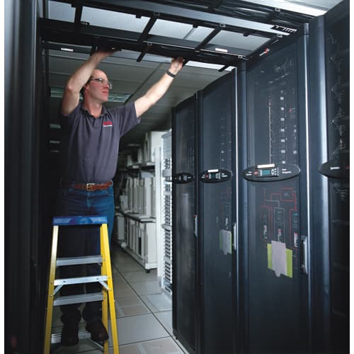 APC APC (WOE1YR-G3-23) 1Y ON-SITE WARRANTY EXTENSION FOR (1) GALAXY 3500 OR SUVT 30 KVA UPS WOE1YR-G3-23