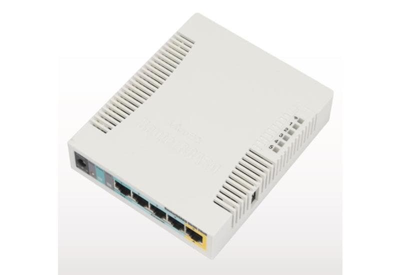 MikroTik MikroTik RB951Ui-2HnD High Power 802.11n Wireless Router RB951Ui-2HnD
