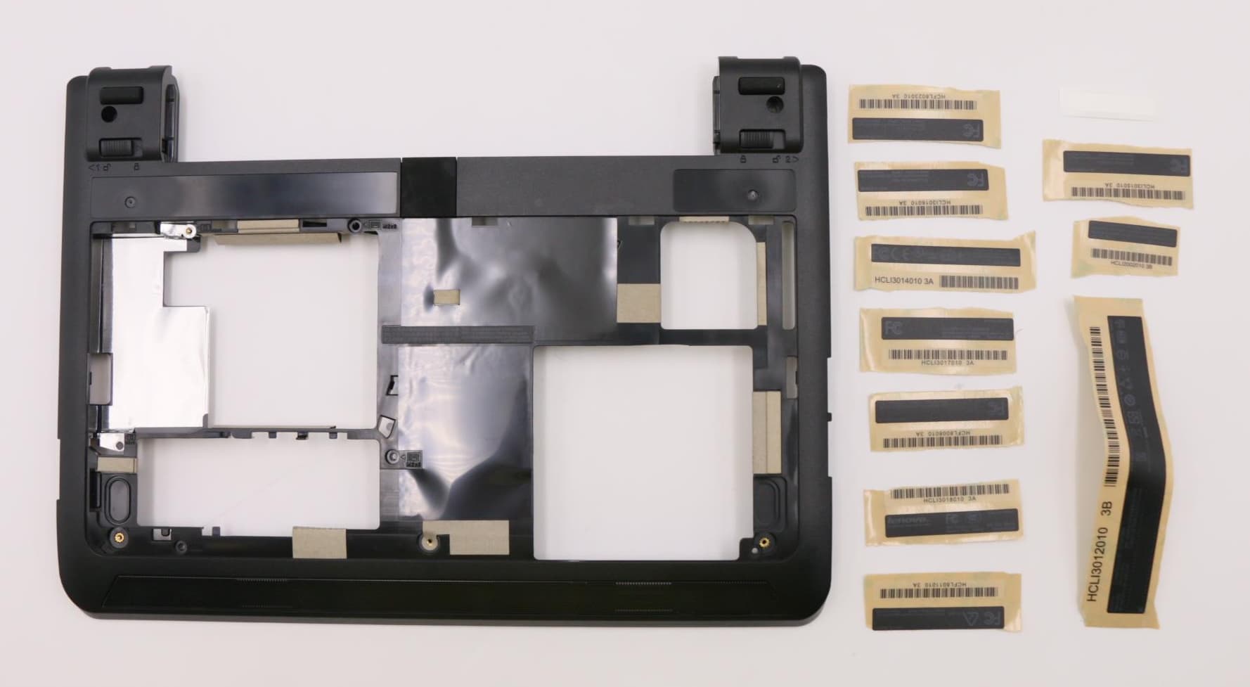 Lenovo Jett-1<br>FRU Base Cover ASM ROW 00HM197
