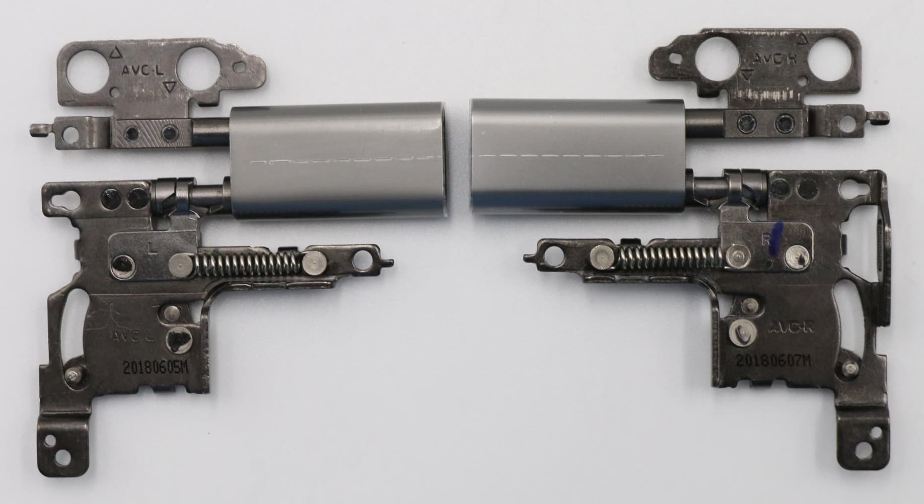 Lenovo Raven-2 FRU Hinge ASM (L&amp;R) for X1 Yoga 2nd, LCD model <AVC> 01HY968
