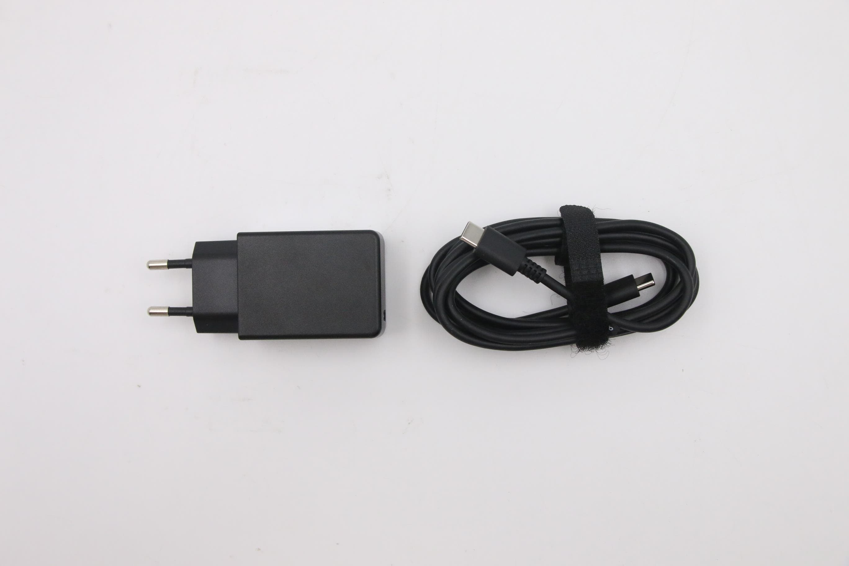 Lenovo Lenovo 45W USB-C AC Portable Adapter (EU plug) FRU 5A10X02612
