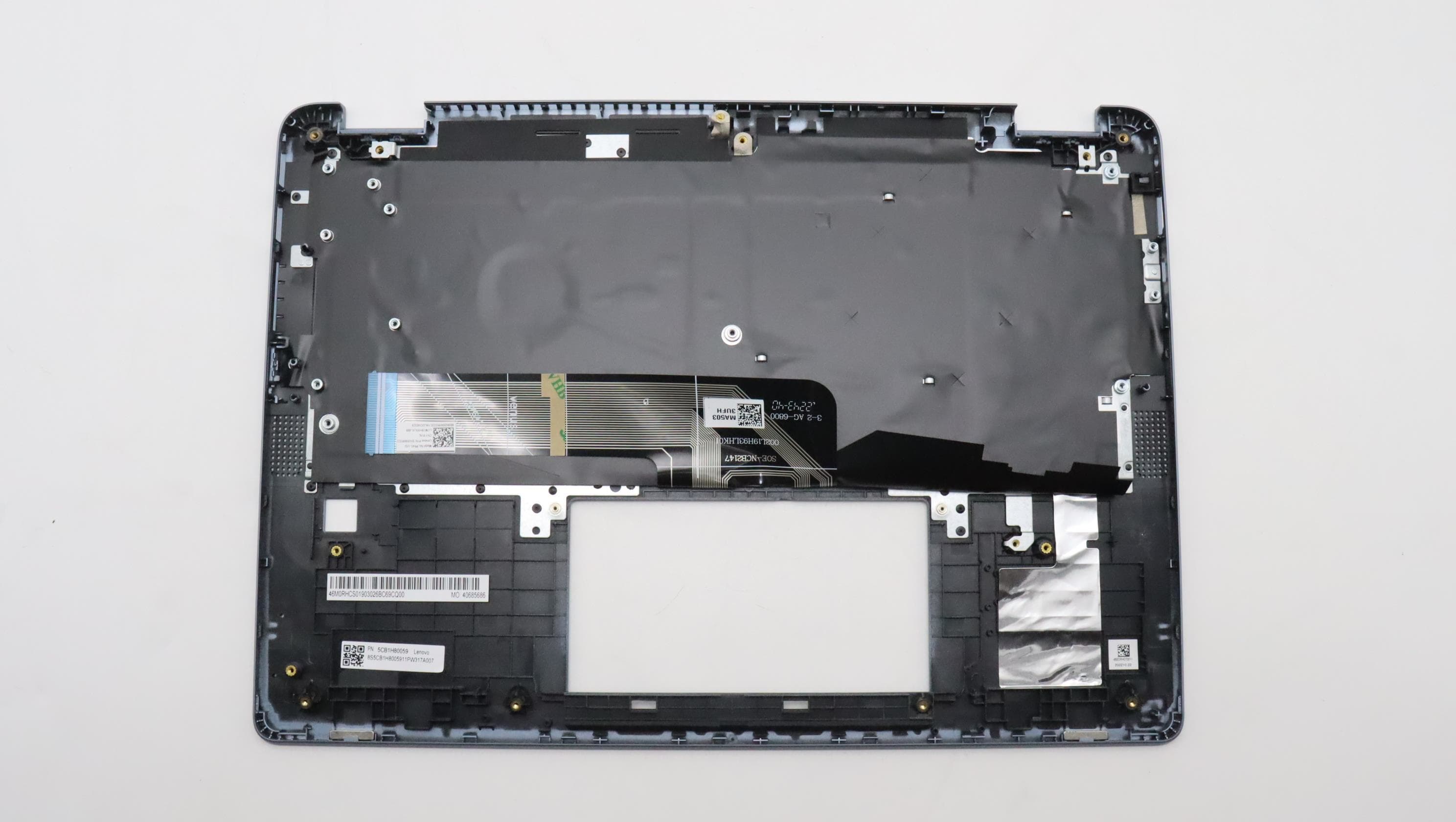 Lenovo COVER Upper Case ASM_USA ENG W82R7 SB BL 5CB1H80004