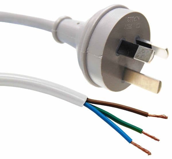 Dynamix DYNAMIX 2M 3-Pin Plug to Bare End, 3 Core 0.75mm Cable, White C-PB3C75-2WH